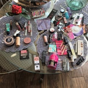 Makeup Lot.